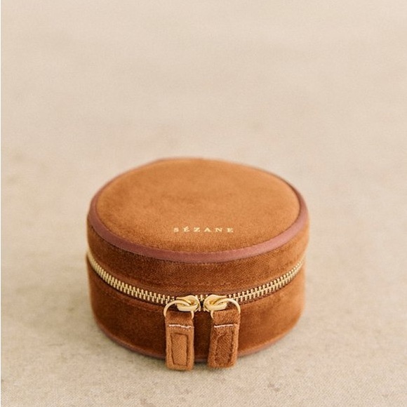Sezane Accessories - NWT SEZANE Brown Velvet Jewelry Case